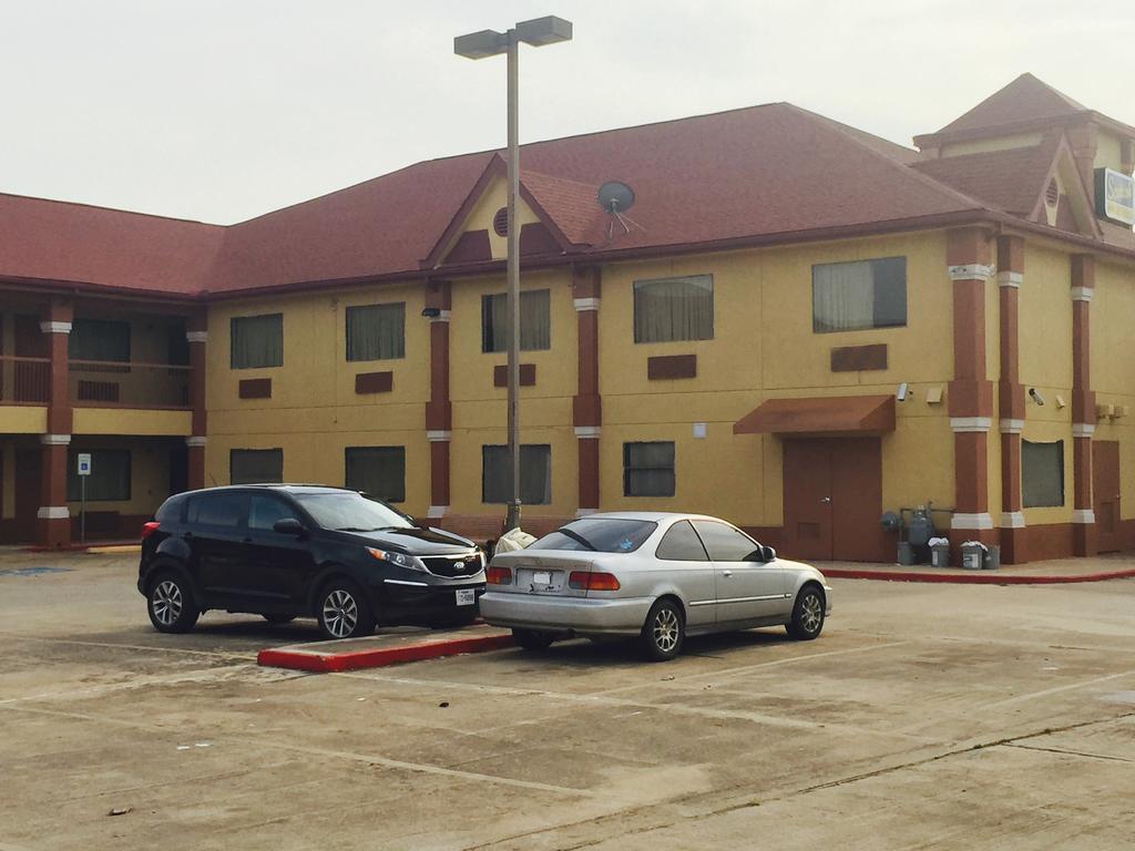 Scottish Inn & Suites Hobby Airport Houston Ngoại thất bức ảnh