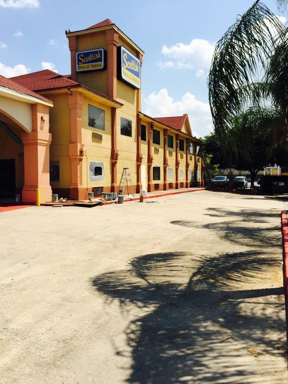 Scottish Inn & Suites Hobby Airport Houston Ngoại thất bức ảnh