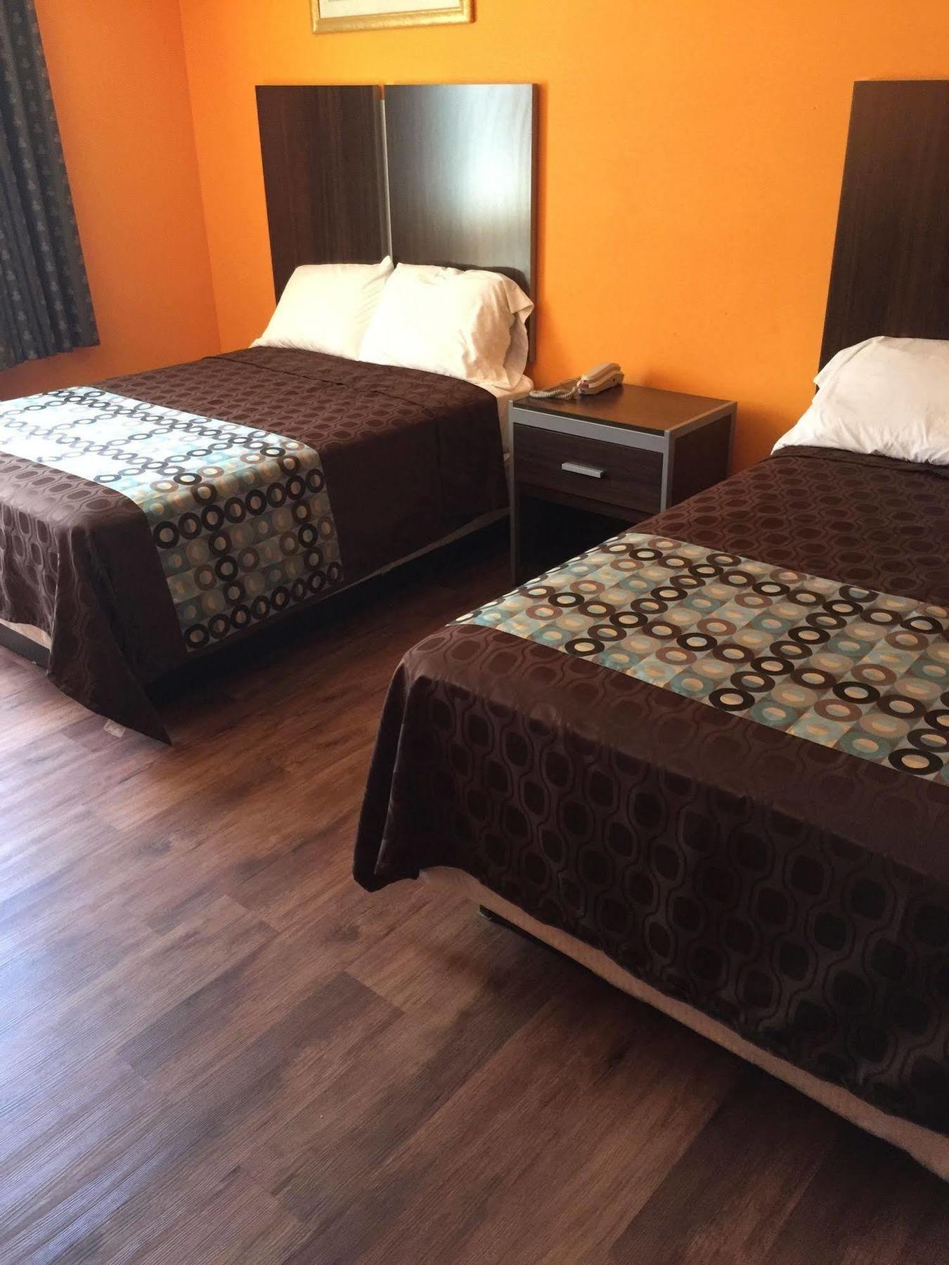 Scottish Inn & Suites Hobby Airport Houston Ngoại thất bức ảnh