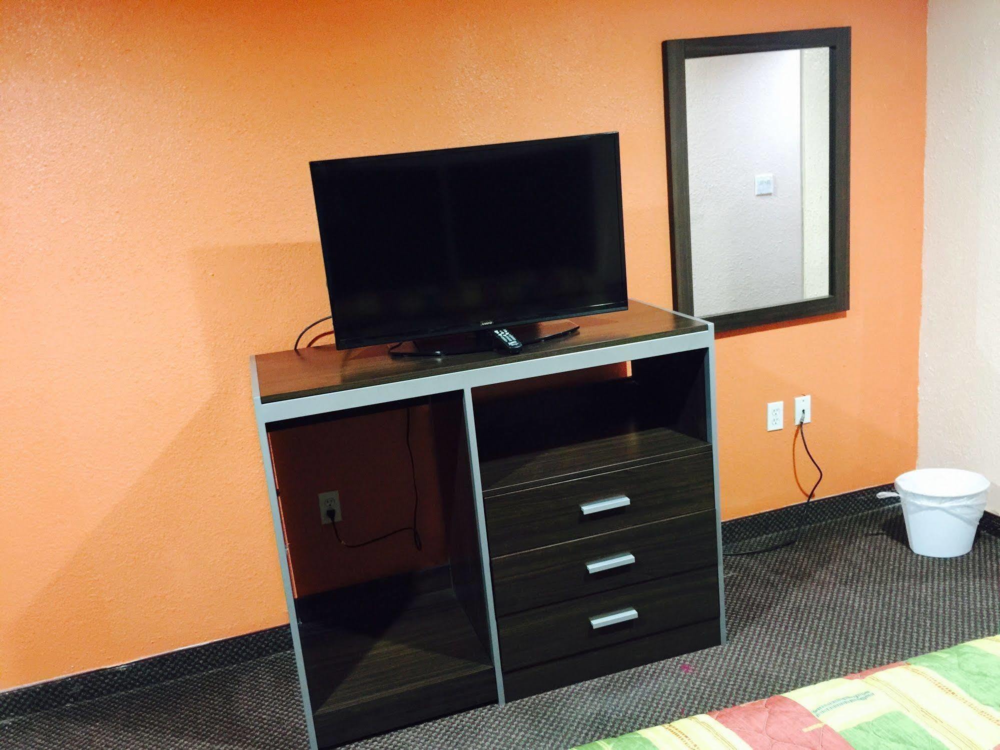 Scottish Inn & Suites Hobby Airport Houston Ngoại thất bức ảnh