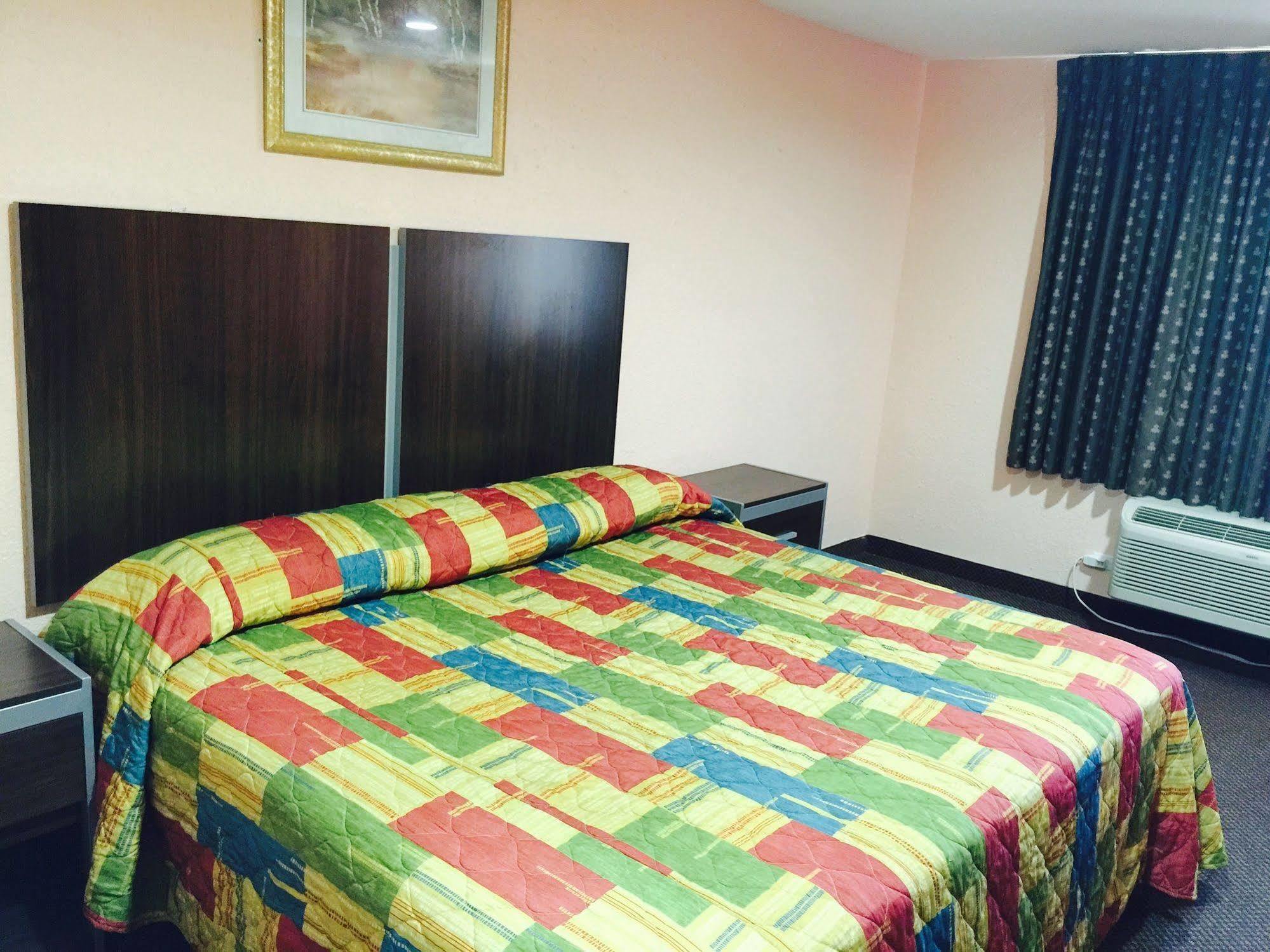 Scottish Inn & Suites Hobby Airport Houston Ngoại thất bức ảnh