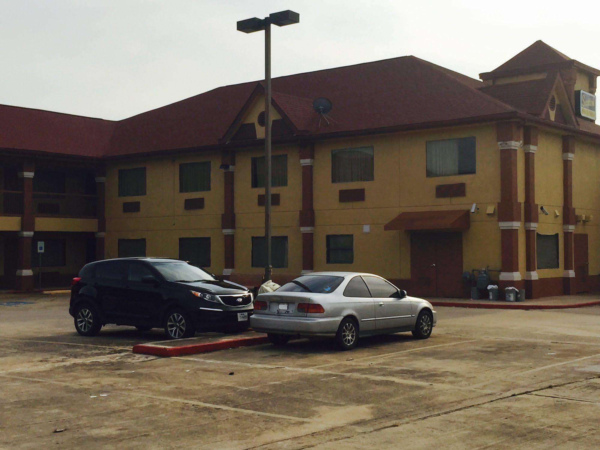 Scottish Inn & Suites Hobby Airport Houston Ngoại thất bức ảnh