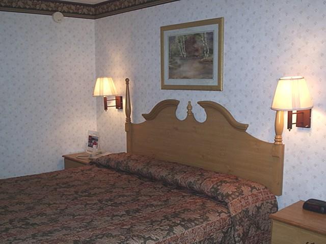 Scottish Inn & Suites Hobby Airport Houston Phòng bức ảnh